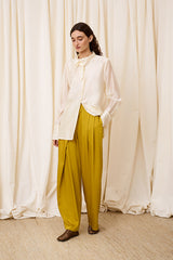 IVORY BACK SLIT BLOUSE