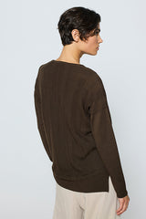 BROWN KNIT DETAIL SIDE SLIT SWEATER