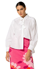 WHITE FLOWER DETAIL OVERSIZED COTTON SHIRT