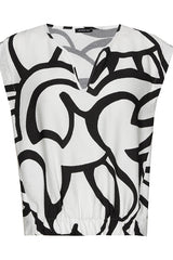 SLEEVELESS TOP