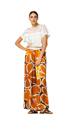 LACE STRAIGHT FLOWING TOP