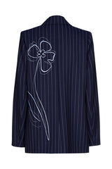 BACK DETAIL ELEGANT BLAZER