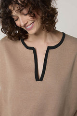 BROWN SHORT SLEEVED PULLOVER