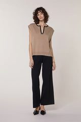 BROWN SHORT SLEEVED PULLOVER