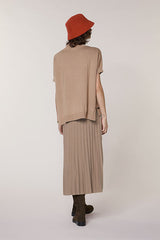 BROWN JACQUARD HIGH NECK PULLOVER