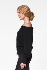 BLACK WOOL BOAT NECK SWEATER