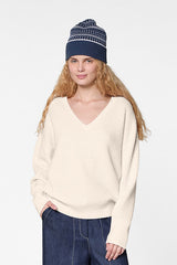 WHITE FANCY V NECK SWEATER