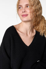 BLACK FANCY V NECK SWEATER