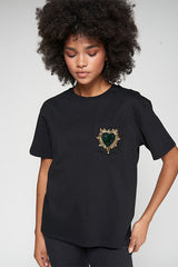 BEADED HEART EMBROIDERY BLACK T-SHIRT