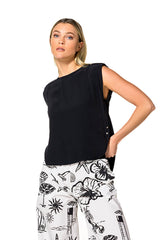 SHOULDER EFFECT STRAIGHT TOP