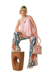 SOFT PINK LIGHTWEIGHT TOP