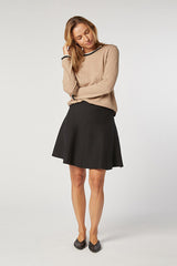 BEIGE ROUND NECK KNIT SWEATER