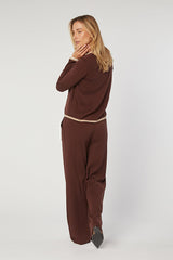 BROWN ROUND NECK KNIT SWEATER