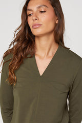 GREEN V NECK T SHIRT