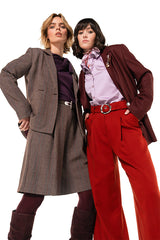 PLUM BOW SHOULDER DETAIL ELEGANT PULLOVER