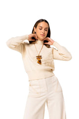 CREAM RELIEF PATTERN FLORAL COSY PULLOVER