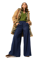 AVOCADO SUBTLE FLORAL RELIEF PATTERN RELAXED COSY PULLOVER