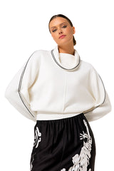 SOFT COMFORTABLE TWO-COLOURED SWEATER