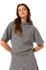 SHORT STRAIGHT JACQUARD TOP