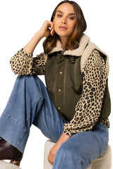 STRAIGHT LOOSE LEOPARD-PRINT TOP