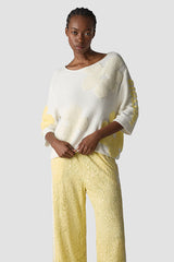 TEXTURED FLOWERS 3/4 SLEEVES SWEATER