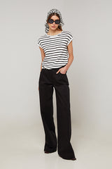 WHITE STRIPED SHORT SLEEVE T-SHIRT