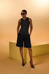 BLACK RIBBED SLEEVELESS SWEATER