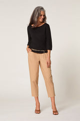 BLACK SHORT-SLEEVE PULLOVER