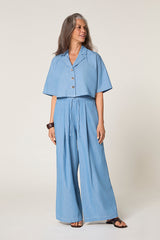 BLUE OVERSIZED CHAMBRAY SHIRT