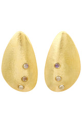VENUS MOONSTONE MUSSEL EARRING