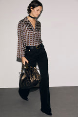 LORRA SHIRT COLLAR GRAPHIC BLOUSE