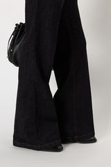CALLY FLARED JEANS