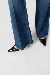 AMANDIE RAW BOOTCUT JEANS
