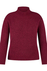 RED TURTLENECK KNIT SWEATER