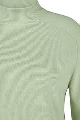 LIGHT GREEN HIGH NECK KNIT SWEATER