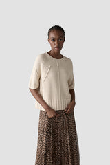 WHITE RIBBED SHORT SLEEVE KNIT SWEATER