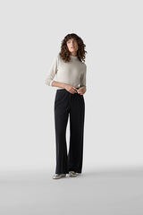 WHITE TURTLENECK KNIT SWEATER