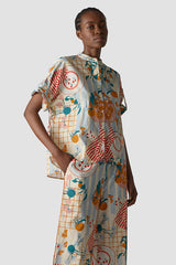 STAND-UP COLLAR ALL-OVER PRINT BLOUSE