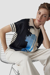 NAVY ABSTRACT PRINT TSHIRT