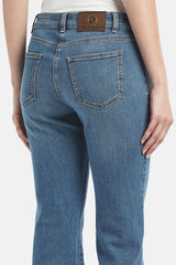 OLENO LIGHT-WASH FLARED JEANS