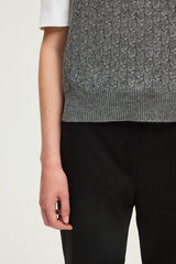 ELWINNA CABLE WOOL SLEEVELESS SWEATER