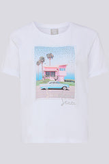 BEACH SCENE GRAPHIC T-SHIRT