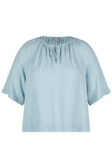 PUFF SLEEVE BLOUSE