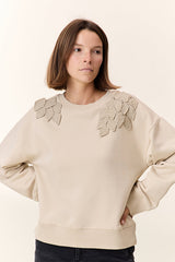 SIENA AUTOMN FLORAL EMBROIDERY SWEATSHIRT