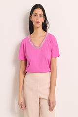 TZATZIKI PINK V-NECK T-SHIRT