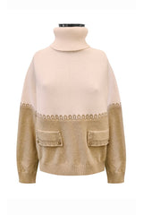 CONTRAST PANEL TURTLENECK PULLOVER