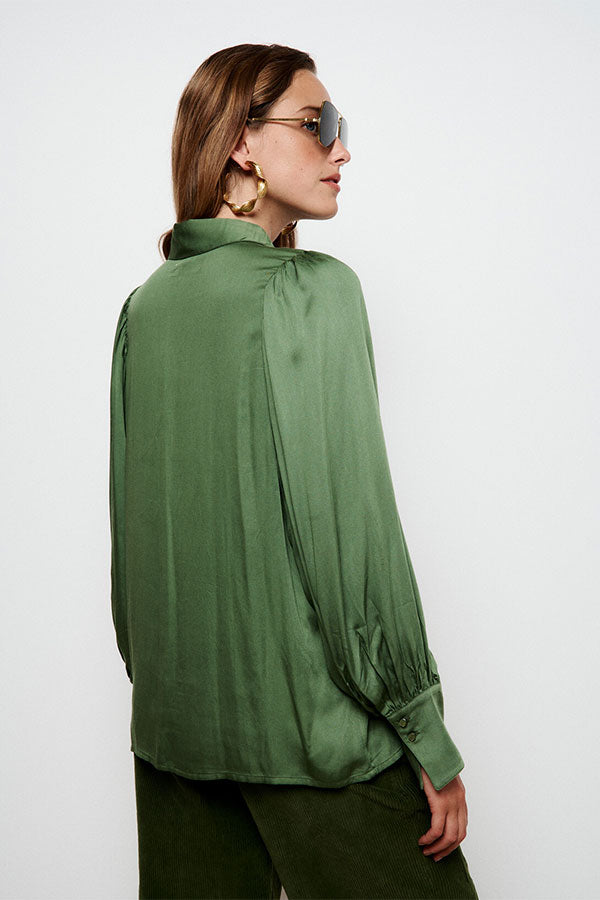 PHILY GREEN CUT-OUT STRAIGHT SHIRT