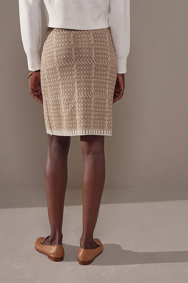 MOCHA TWO-TONE SHORT JACQUARD KNITTED SKIRT