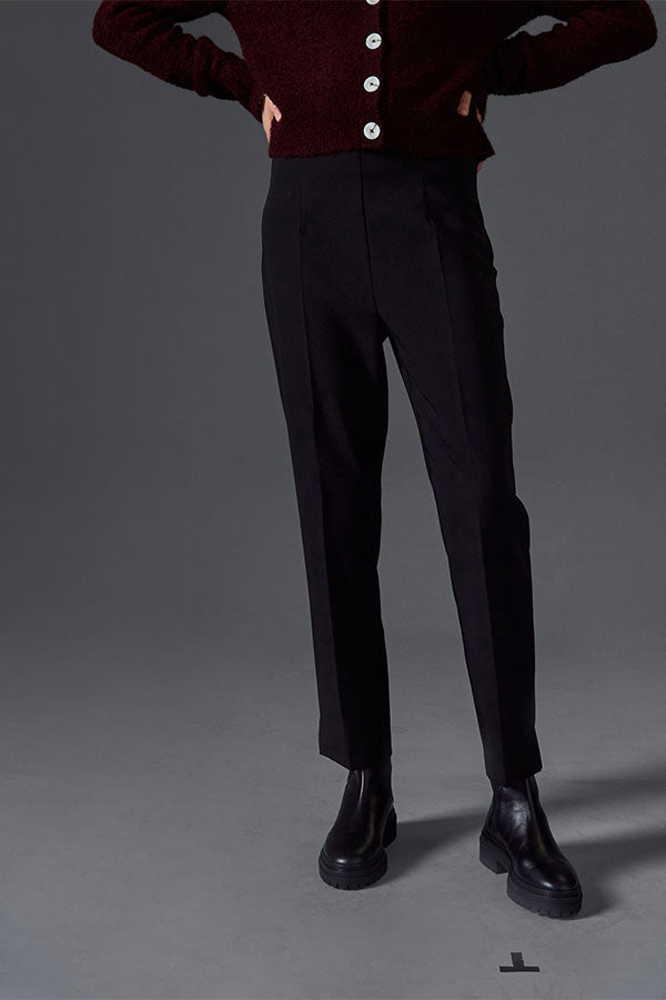 BLACK ELASTICATED CIGARETTE TROUSERS