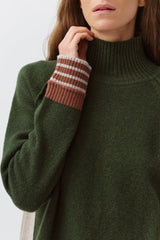 WHITE TURTLENECK SWEATER